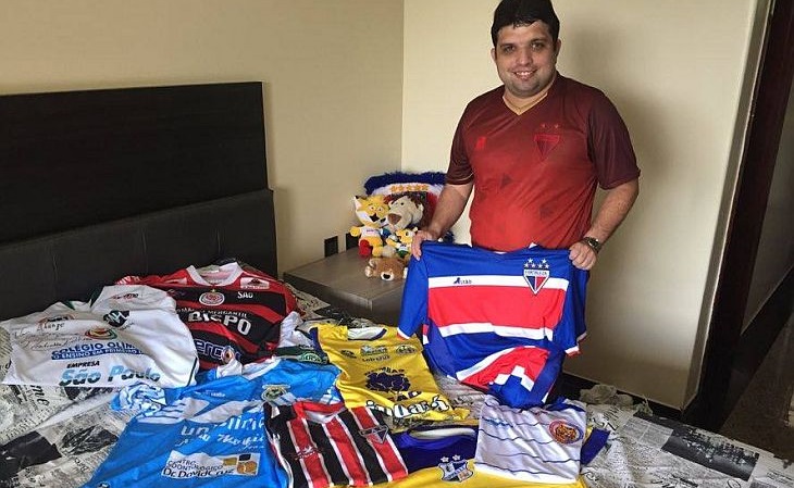Marcelo Tavares critica o marketing dos clubes, que não aproveitam a venda de camisas (Foto: Acervo pessoal)