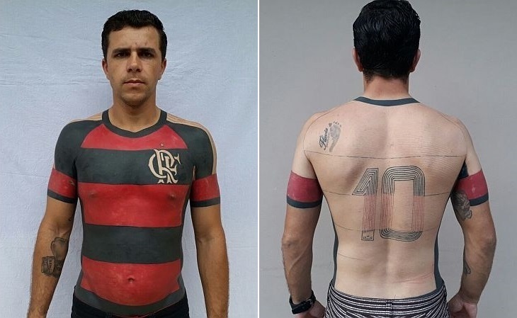 Catarinense está fazendo enorme tatuagem em 30 sessões de pintura (Foto: Acervo pessoal)