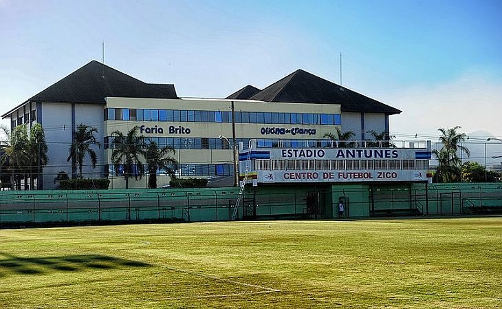 O estádio Antunes é propriedade do CFZ (Foto: Reprodução)