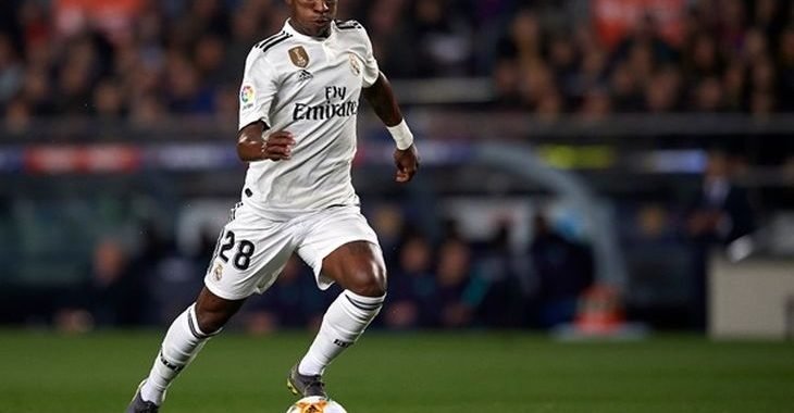 Vinícius Jr estaria de saída após a queda do Real Madrid na Champions?