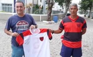 Flávio Rebel é um entusiasta dos clubes do antigo estado do Rio de Janeiro (Foto: Vila la Resenha)