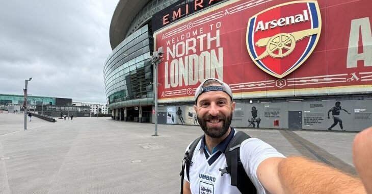 Brasileiro visita os 7 estádios de Londres na Premier League num único dia